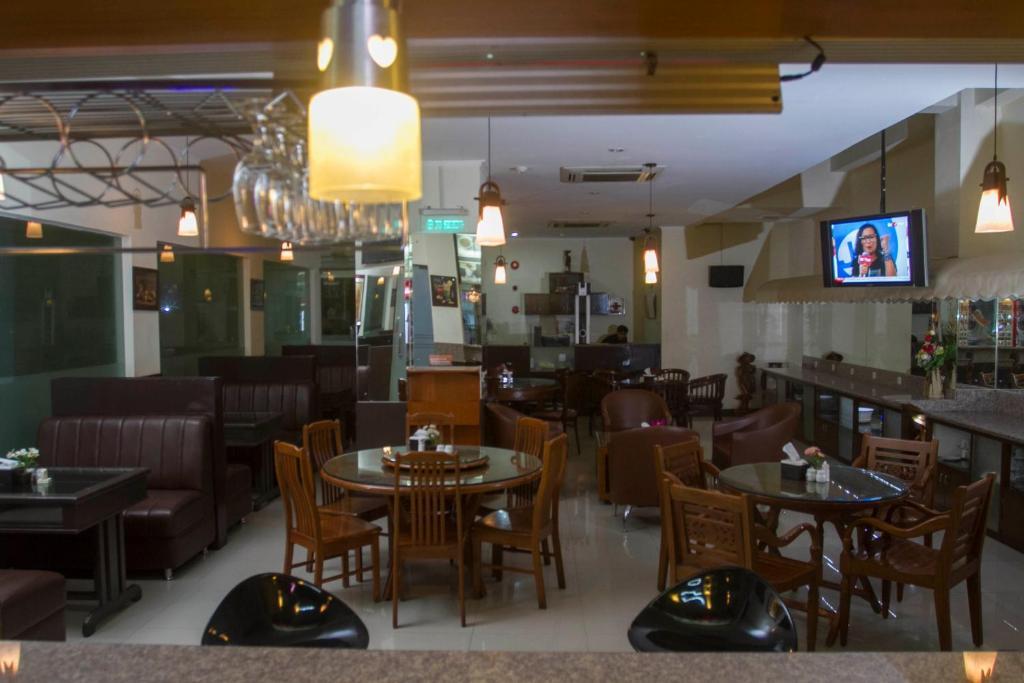 House Of Arsonia Tulip Hotel Jakarta Exterior photo